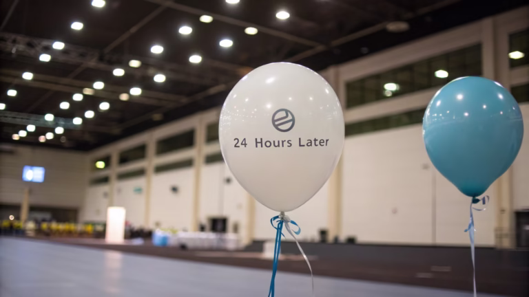 Is there a difference in quality between printed and unprinted latex balloons?