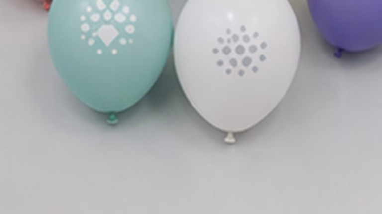 Échantillon de ballons publicitaires personnalisés